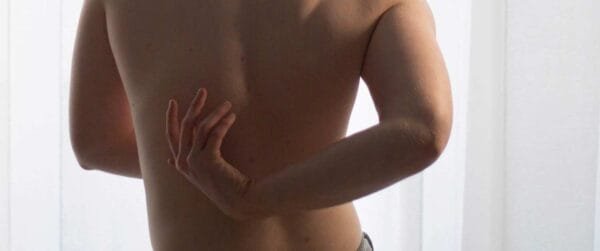 Common causes of back pain and ways to avoid it.