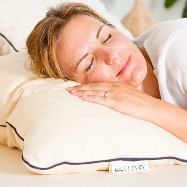 Una Organic Natural Latex Foam Pillow